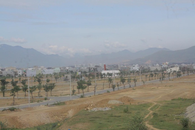 Dat Da Nang tang gap doi: Sap bay gia, om 'bom' cho lo hinh anh