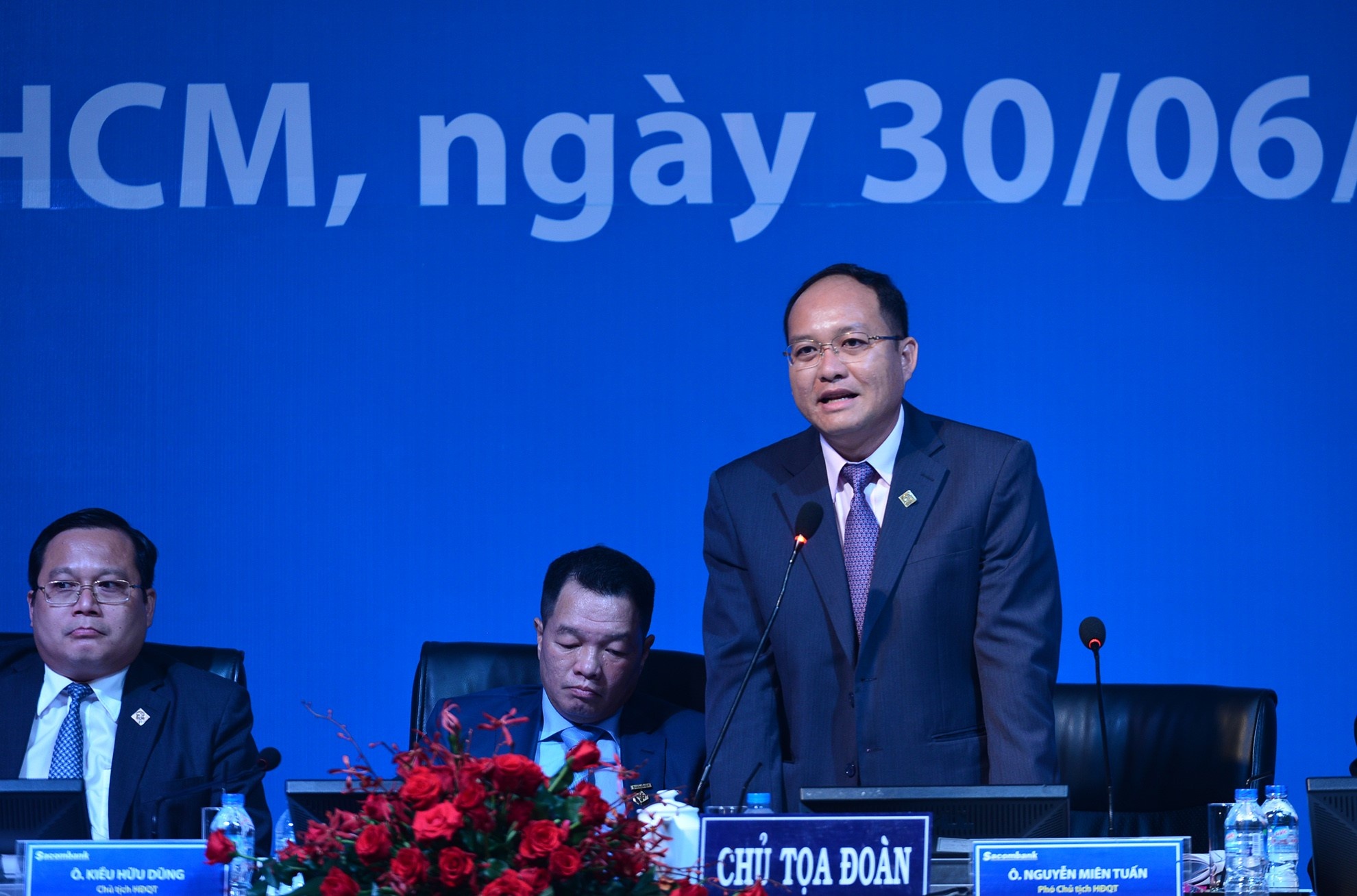 Dai hoi co dong Sacombank anh 2