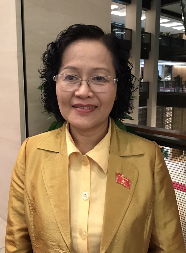 Khai Silk ban hang Trung Quoc anh 1