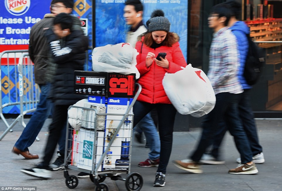 Website bi sap, he thong thanh toan truc trac ngay Black Friday hinh anh