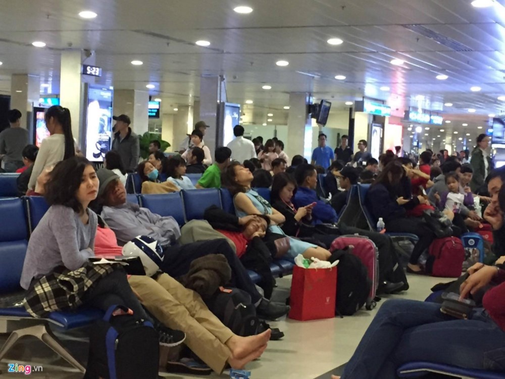 Hon 2.600 chuyen bay cham, huy chuyen trong thang 1/2018 hinh anh