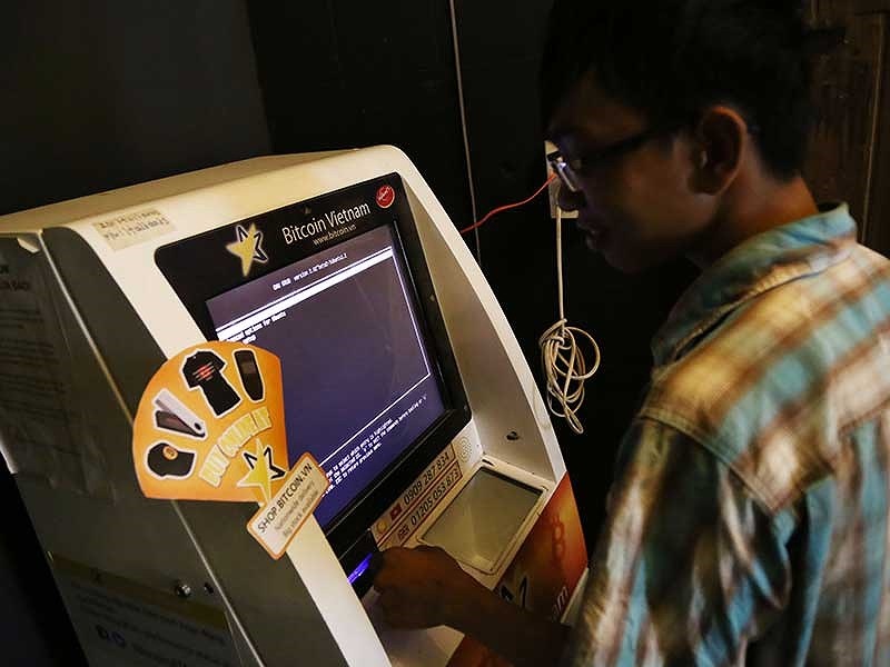 Vo mong vi ‘trau gia’ cay tien ao Trung Quoc hinh anh