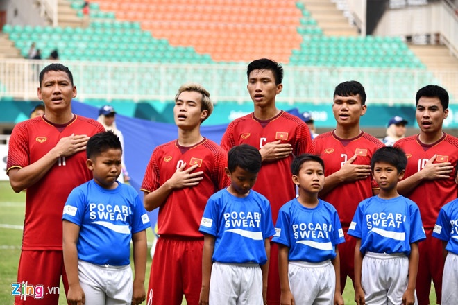 Tuyen bong da nam Olympic Viet Nam nhan duoc bao nhieu tien thuong? hinh anh