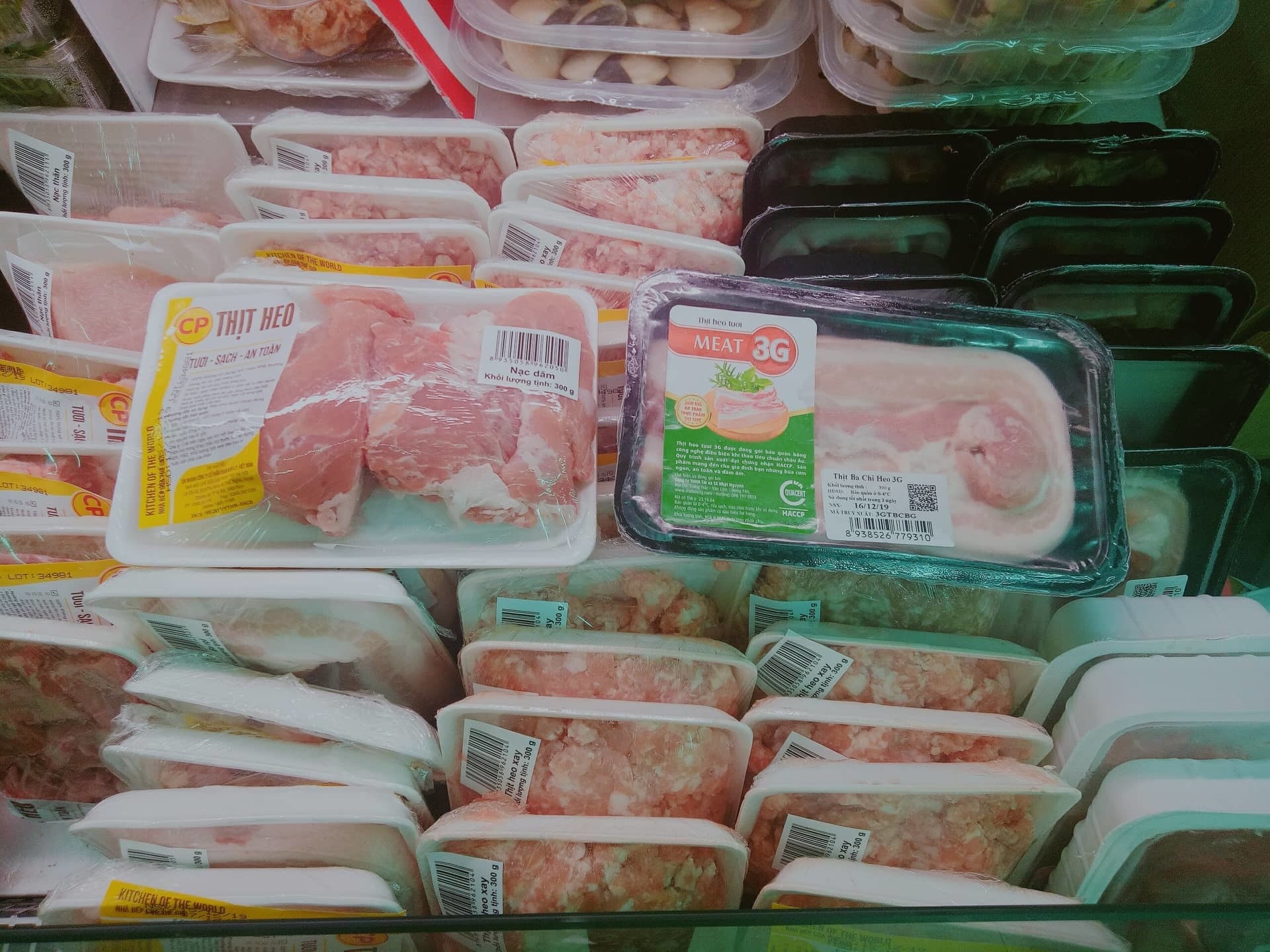 Bo Cong Thuong ly giai vi sao gia thit lon toi 280.000 dong mot kg hinh anh