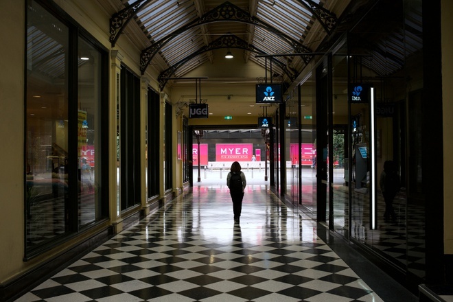 Melbourne hoi sinh anh 2