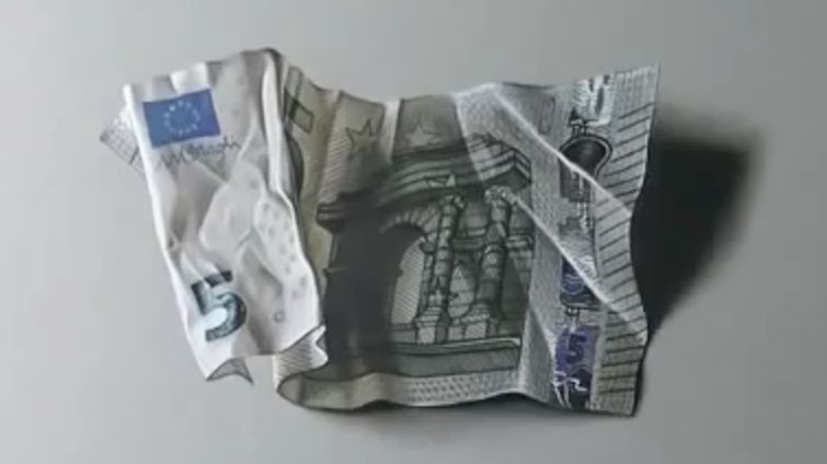 Clip chang trai ve tien nhu that hinh anh