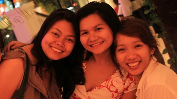 Nhung co nang tiec tung hinh anh