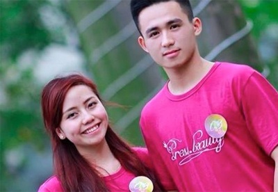 Hot boy canh sat giua 10 nu sinh xinh nhat truong Bao hinh anh