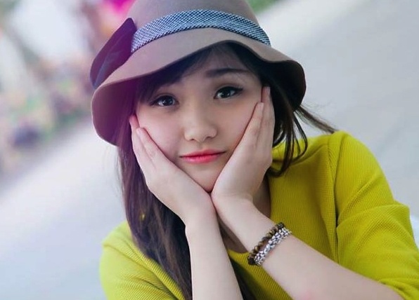 10 nu sinh tai sac cua truong Bao chi hinh anh