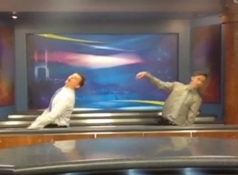 Clip cac man bieu dien trao luu 'luon song ca voi' cua gioi tre hinh anh