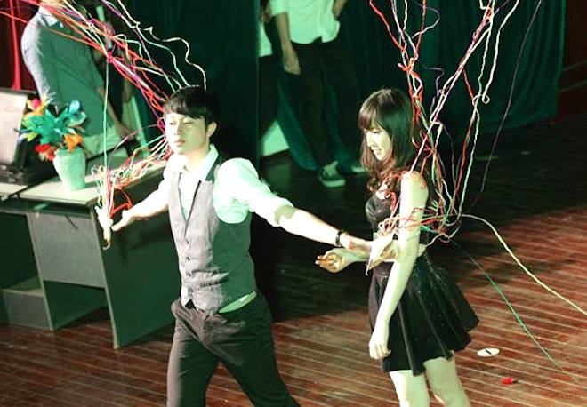 Ấn tượng nhất đêm thi có thể kể đến cặp đôi Phùng Huy Hoàng và Nguyễn Thị Lan Hương với màn ảo thuật, nhảy hiện đại đầy bất ngờ.