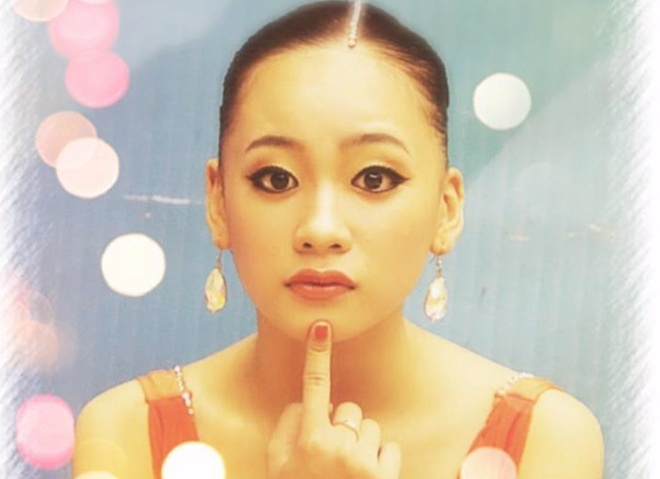 Góc ảnh đặc sắc của Phan Nguyễn Quỳnh Hương trước giờ thi đấu.