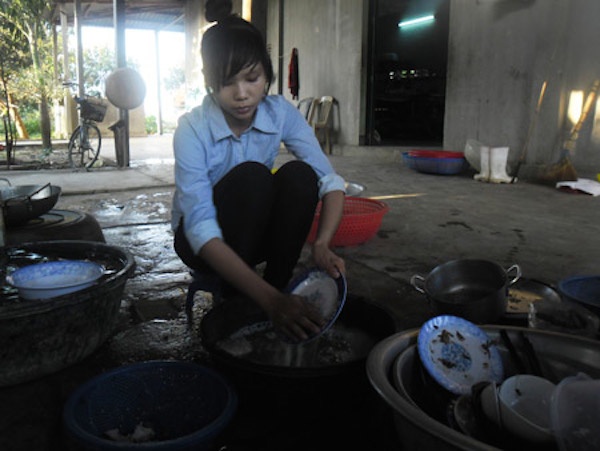 Bo nha di lam thue de duoc hoc hinh anh