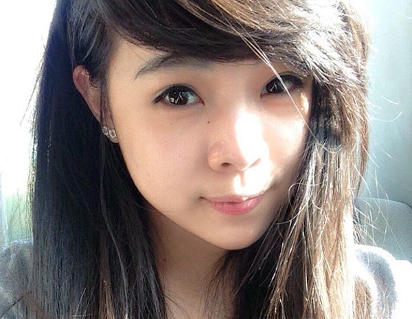 Trang hiện đang là du học sinh tại Washington, Mỹ.