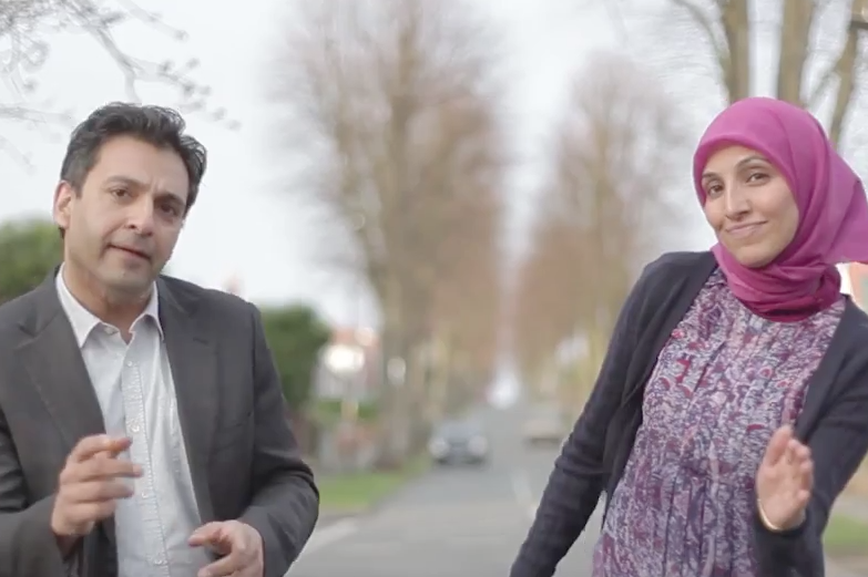 Clip cover 'Happy' phien ban nguoi Hoi giao hinh anh