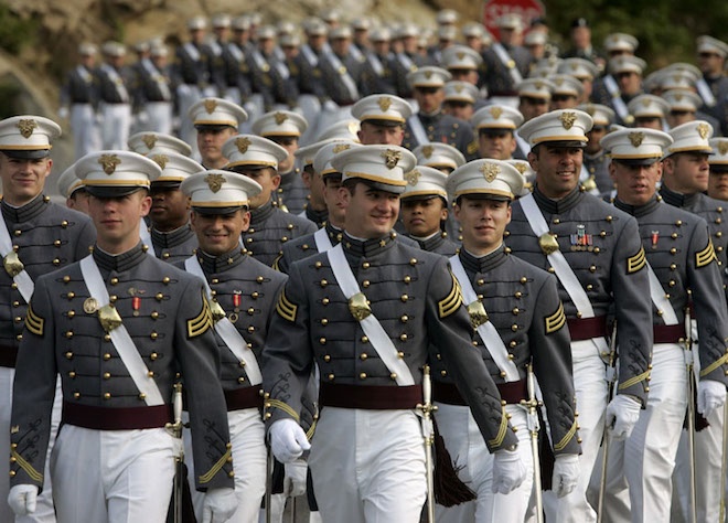 Le tot nghiep cua sinh vien quan su My hinh anh