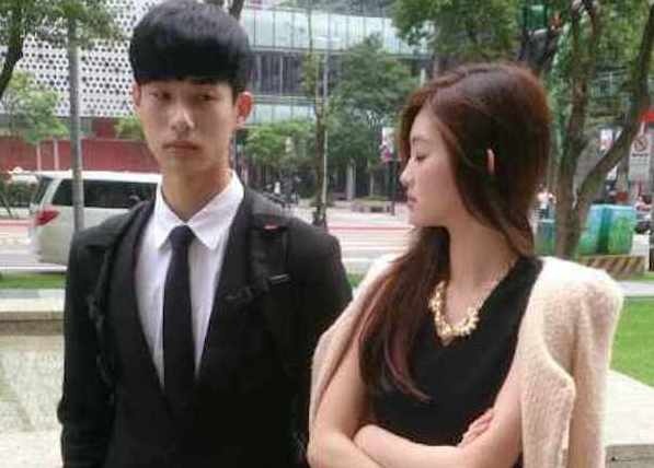 Xuat hien ban sao cap doi hot 'Vi sao dua anh toi' hinh anh