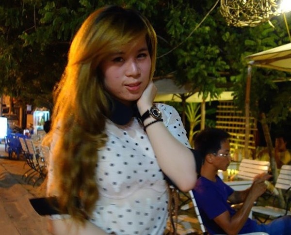 Trước đó, em gái của V. cũng có khuôn mặt to tròn và không mấy xinh đẹp.