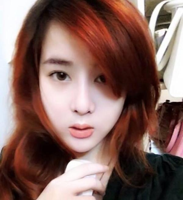 Tuy nhiên, sau khi gọt hàm, độn cằm, nâng mũi, bấm mí mắt... cô gái cũng trở nên xinh đẹp không kém chị gái.