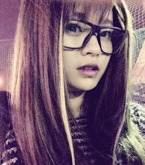 Một số hình ảnh khác của cô gái sinh năm 1995.