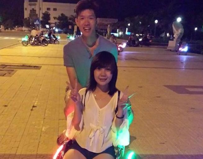 Clip ky niem mot nam tinh yeu cua Chi Quy va Thien Doan hinh anh