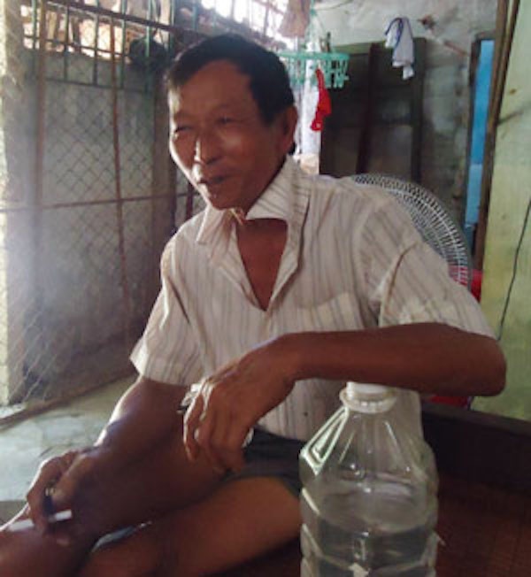 Thí sinh đặc biệt lập 2 kỷ lục: Dự thi đại học ở tuổi 64 và đã thi tới 13 lần.