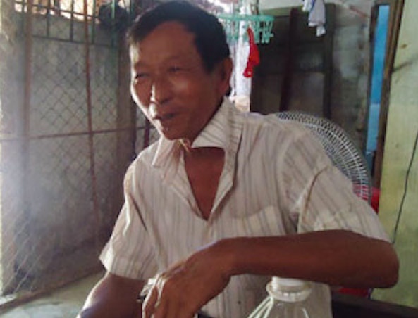 Ong lao 13 lan di thi dai hoc chi de tim lai nguoi yeu cu hinh anh