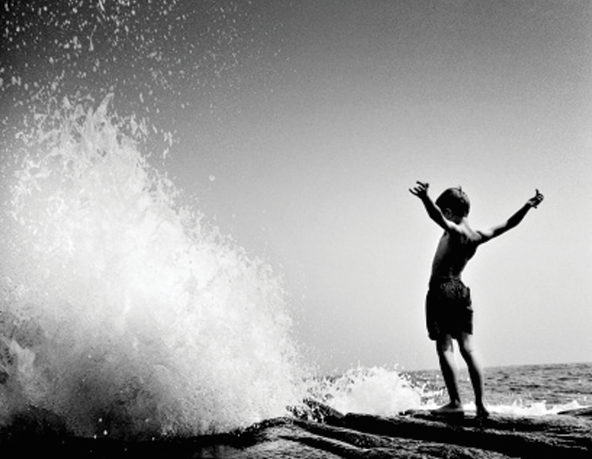 Co con than dong - vui mot lo muoi hinh anh