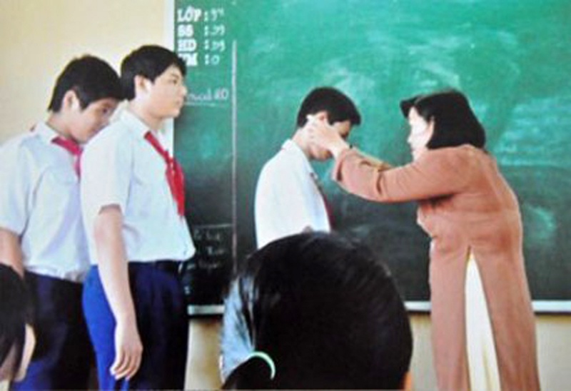 Khi thay co cu xu thieu chuan muc hinh anh