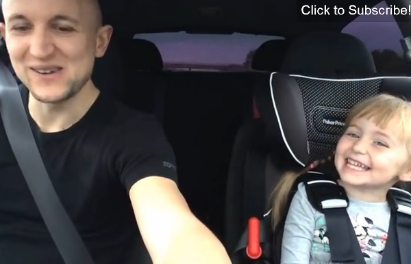 Clip hai cha con hat 'Let it go' hut 20 trieu luot xem hinh anh