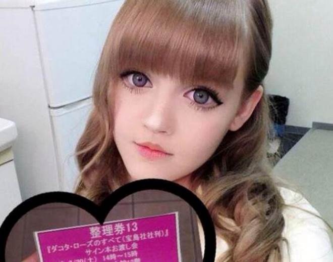 9X noi tieng the gioi nho co khuon mat nhu bup be Barbie hinh anh