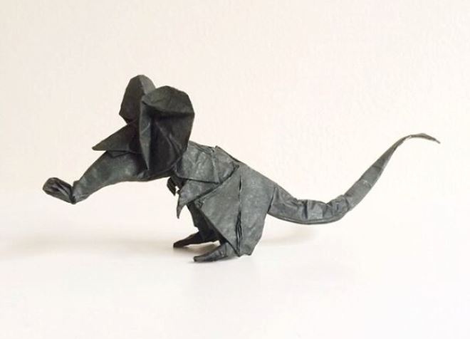 Chang trai dam me gap giay origami ngo nghinh moi ngay hinh anh