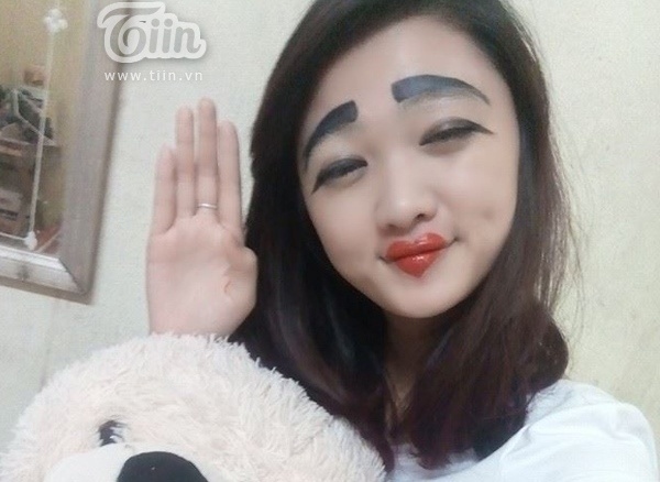 9X xinh xan hoa trang thanh co gai xau xi hinh anh