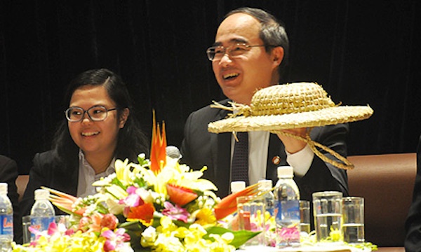 Diem 10 cua ong Nguyen Thien Nhan hinh anh