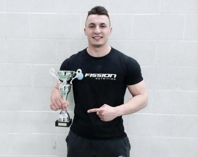 Bà Karen - mẹ của Michael cho biết, bà rất tự hào về con trai và sẵn sàng đi khắp thế giới để ủng hộ anh. 