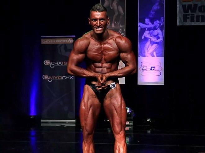 Michael từng tham gia khá nhiều cuộc thi về thể hình và có được không ít giải thưởng. Năm ngoái, anh vừa giành vô địch thế giới hạng mục thể hình dành cho những người trẻ tuổi tại Miami, Florida (Mỹ). Cuối tháng 10 vừa qua, anh lại một lần nữa bảo vệ thành công ngôi vị của mình.