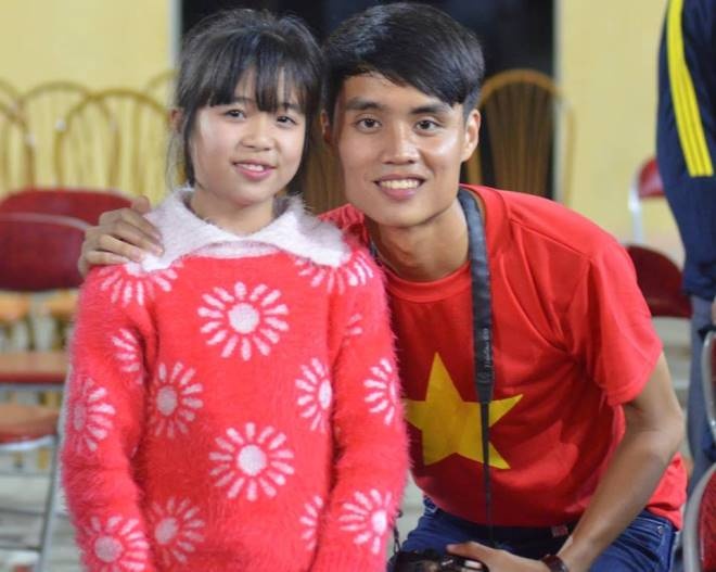 Hà Vũ Trụ.