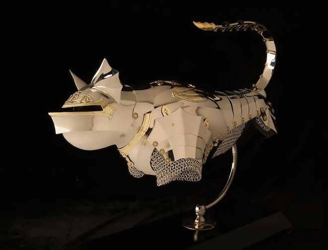 Chang trai lap rap mo hinh dep den tung chi tiet hinh anh