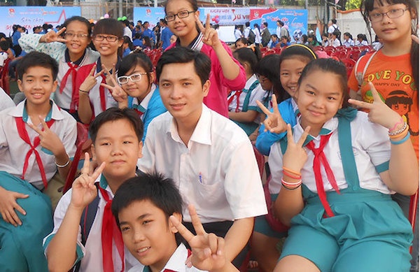 Danh hoc tro, co cach nao khac khong? hinh anh