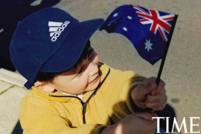 Nick tham dự một sự kiện thể thao tại Melbourne năm 4 tuổi.