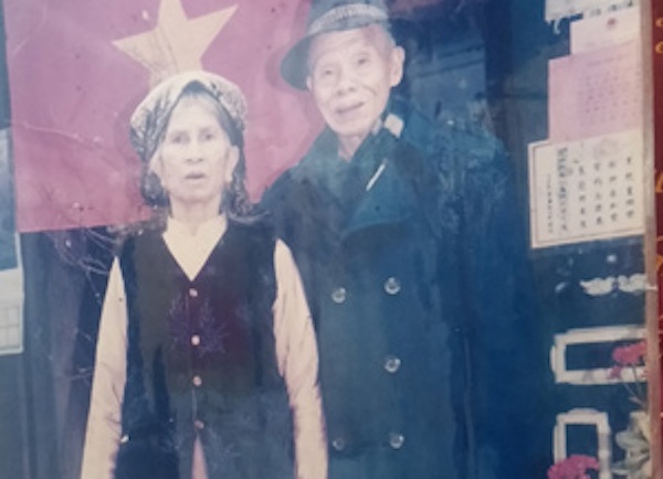 Vợ chồng cụ Nguyễn Vĩnh Chã và bà Diêm Thị Mùi.