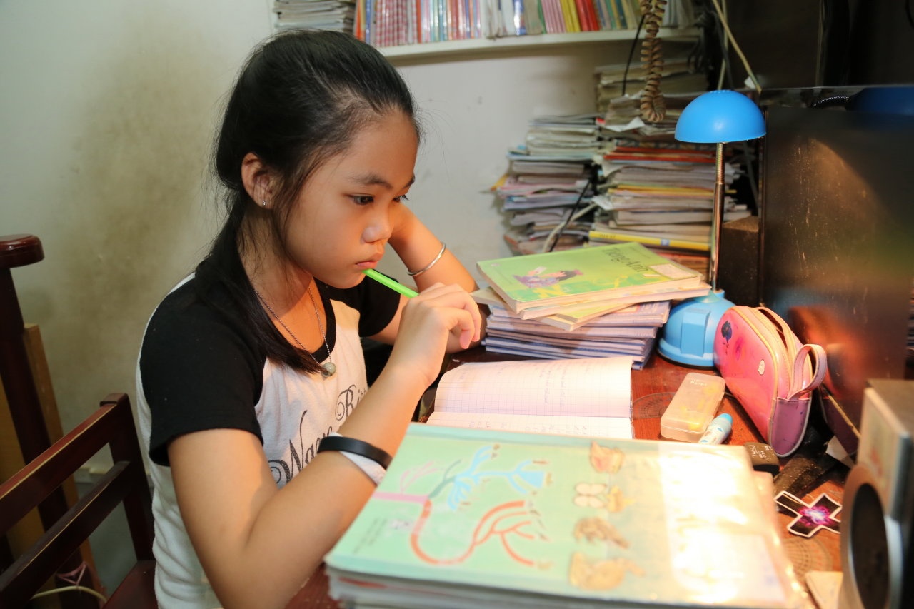 Vui xuan nhung khong quen... chuyen hoc hinh anh