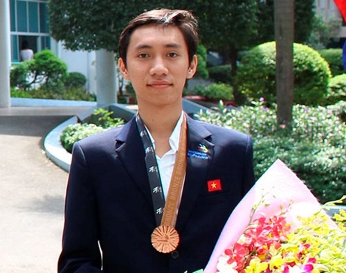 guong mat tre tieu bieu anh 1