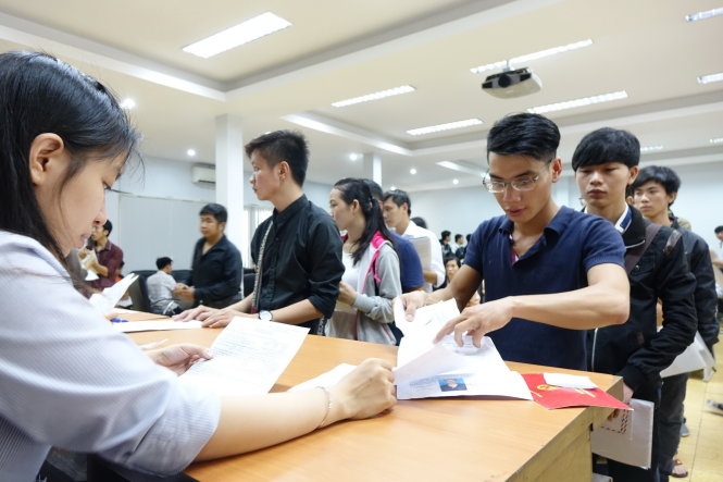 thi thpt quoc gia anh 1