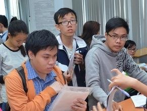 Tang toc xet tuyen nhom hinh anh