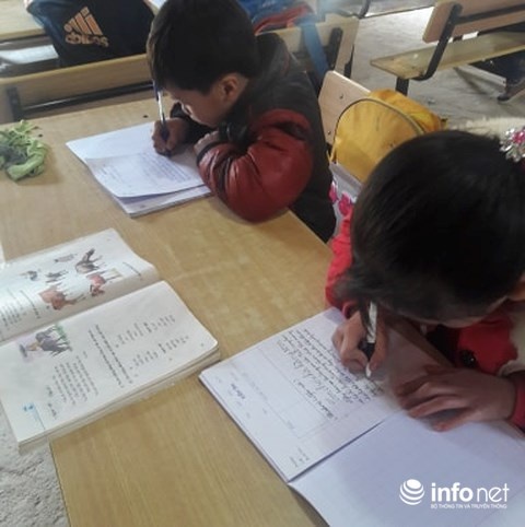 thay giao danh ca thanh xuan day hoc anh 2