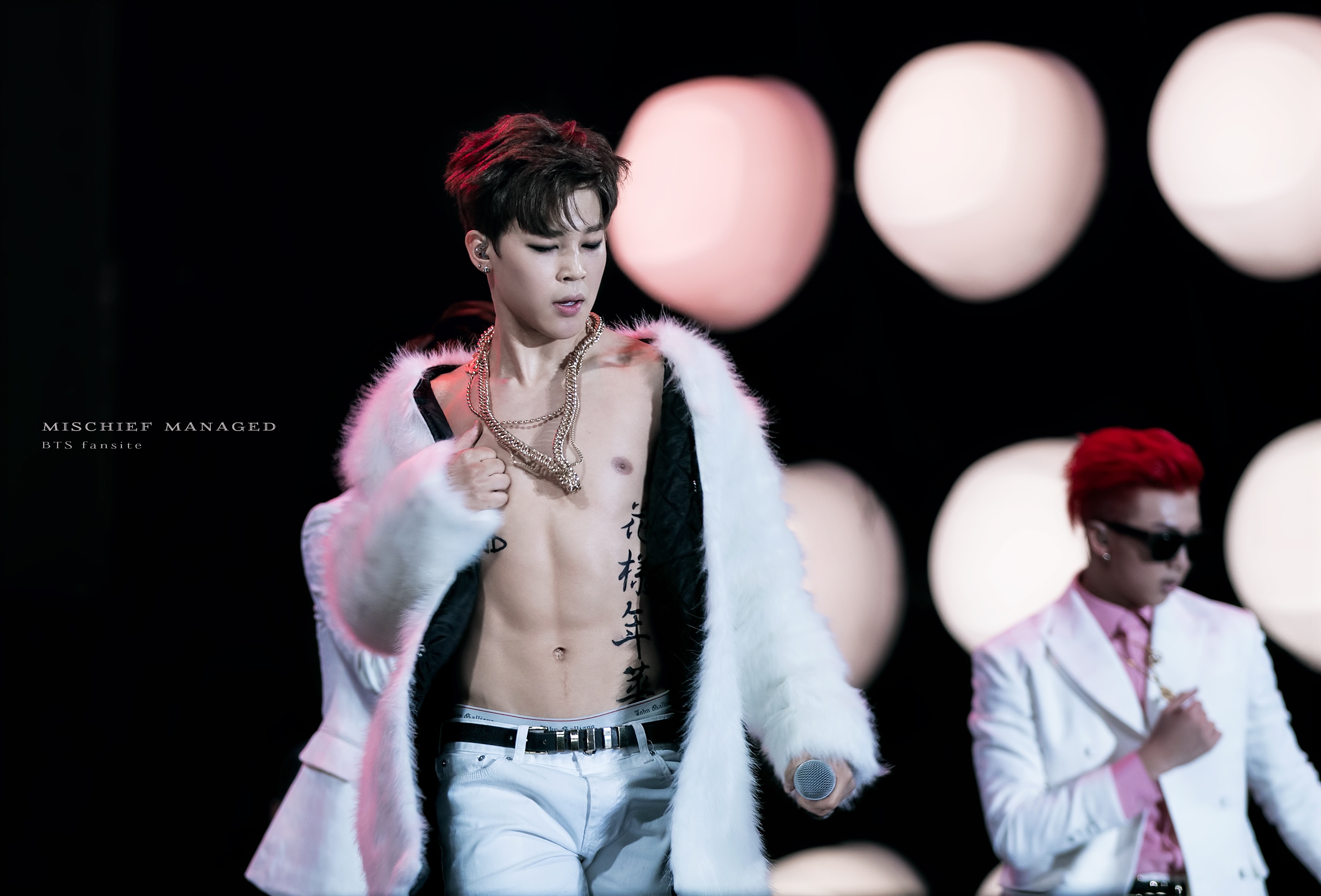 sao nam han dien do khoe body 6 mui anh 3