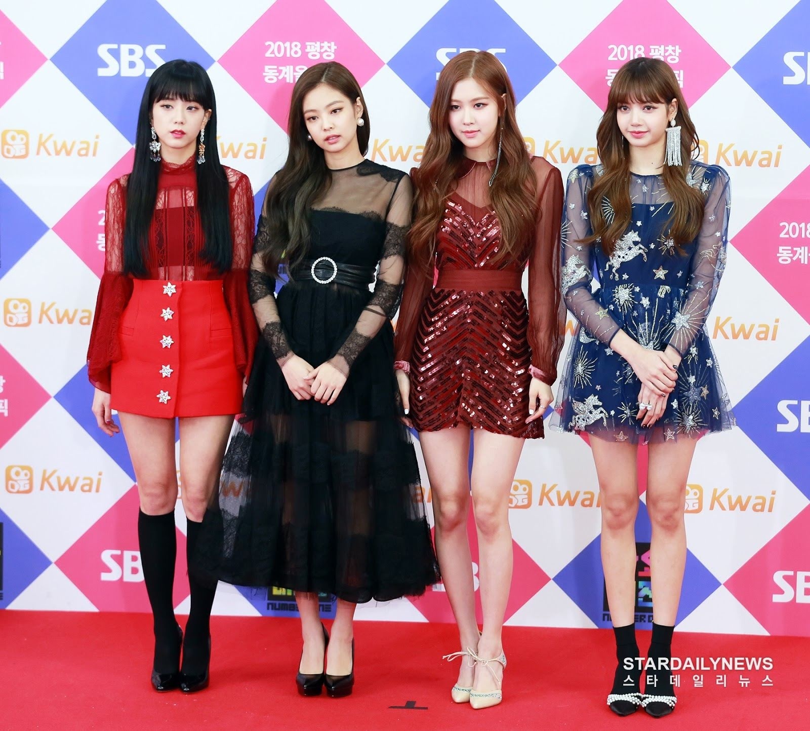 thời trang thảm đỏ của blackpink ảnh 4 thoi trang tham do cua blackpink anh 4