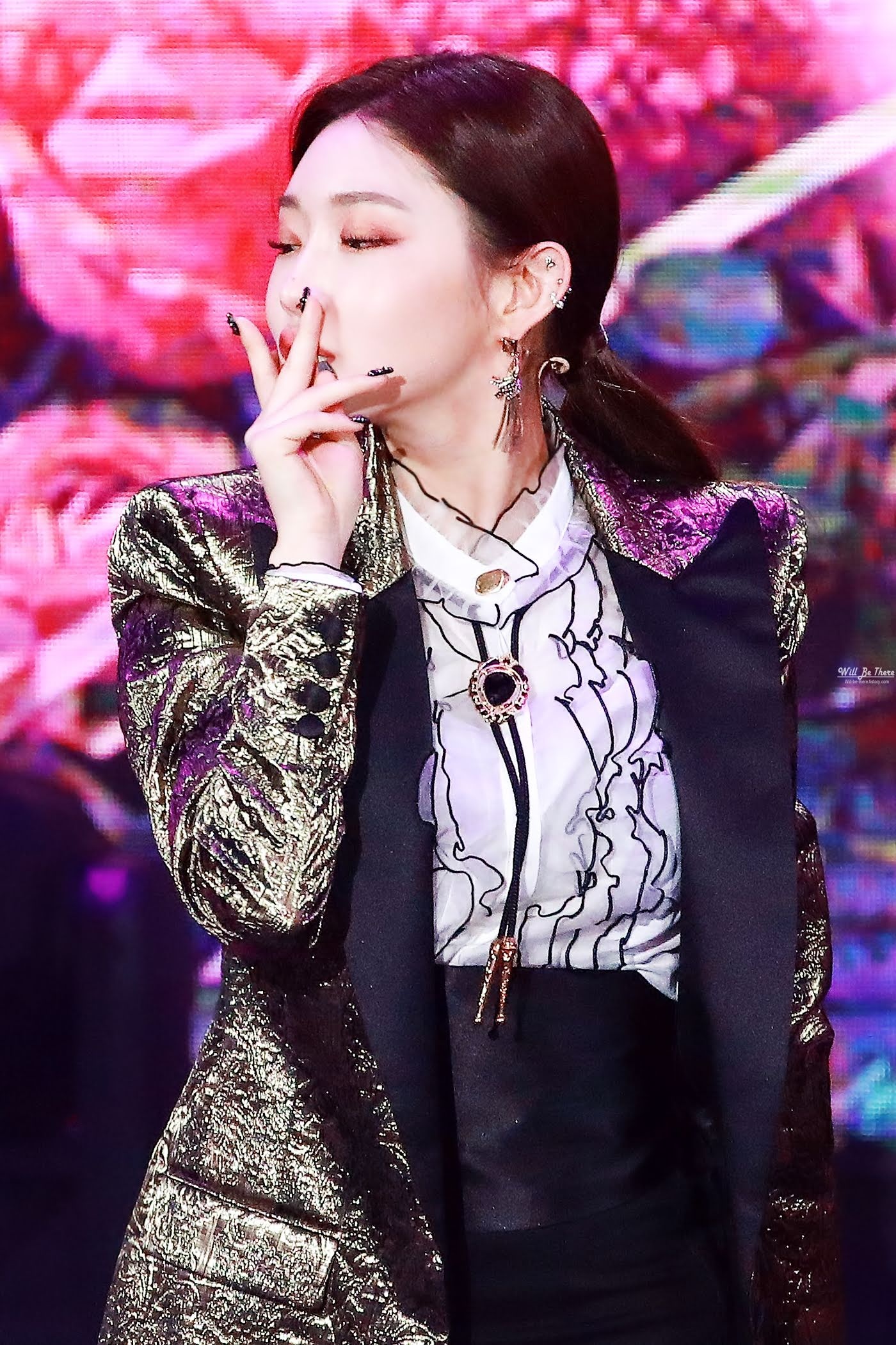 thời trang sân khấu Chungha ảnh 9 thoi trang san khau Chungha anh 9