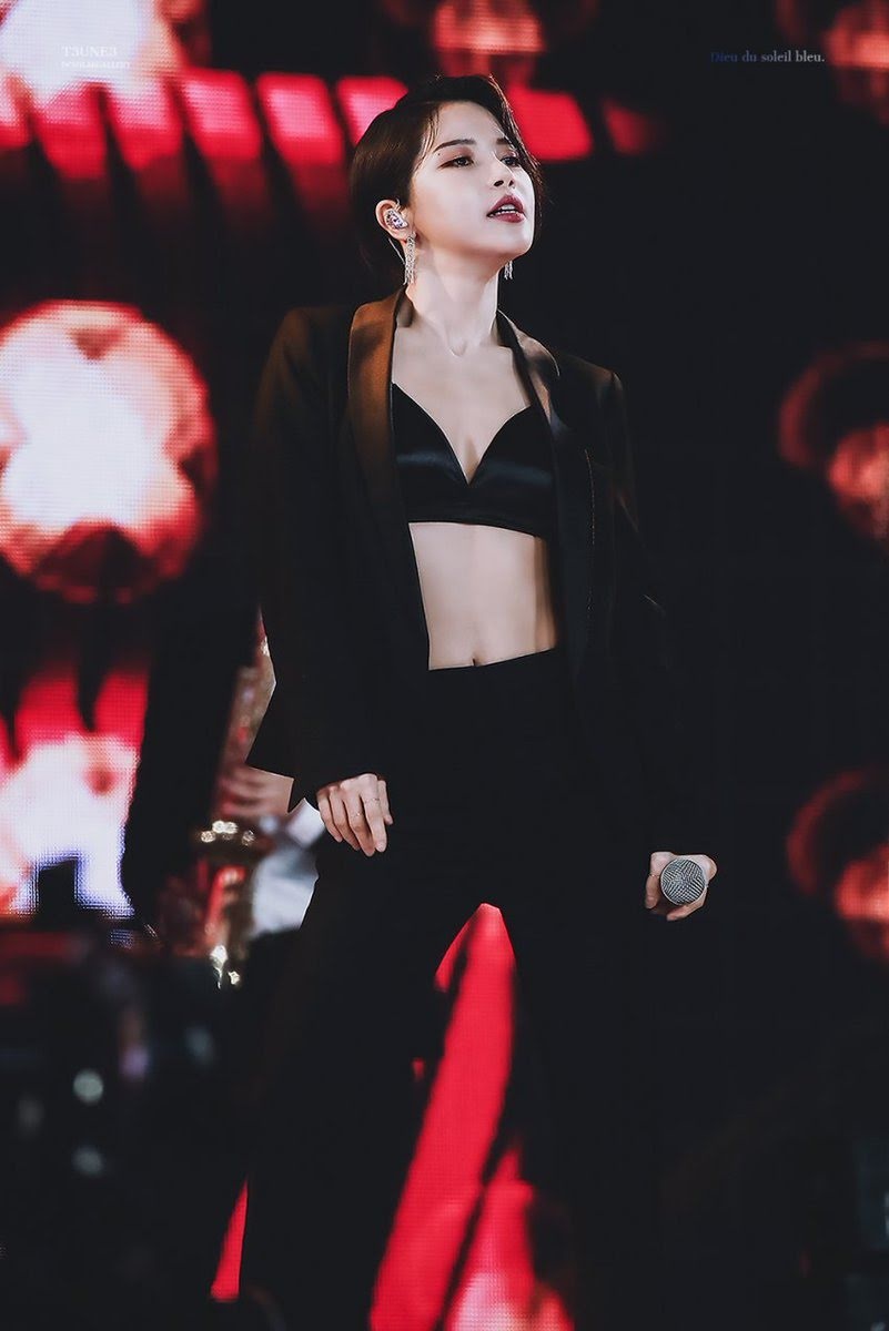 solar mặc đồ khoe dáng sexy ảnh 13 solar mac do khoe dang sexy anh 13